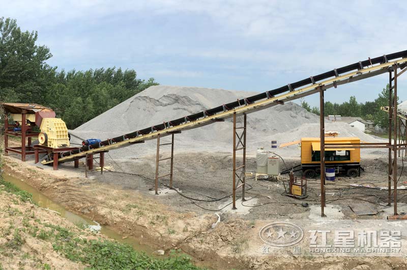 石灰巖破碎現場 石灰巖破碎現場