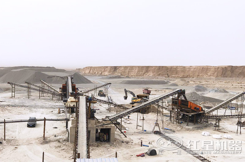 重錘式破碎機現場 重錘式破碎機現場