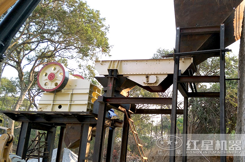 69破碎機生產現場，占地小